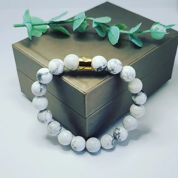 Howlite bracelet - Picture 3 of 5